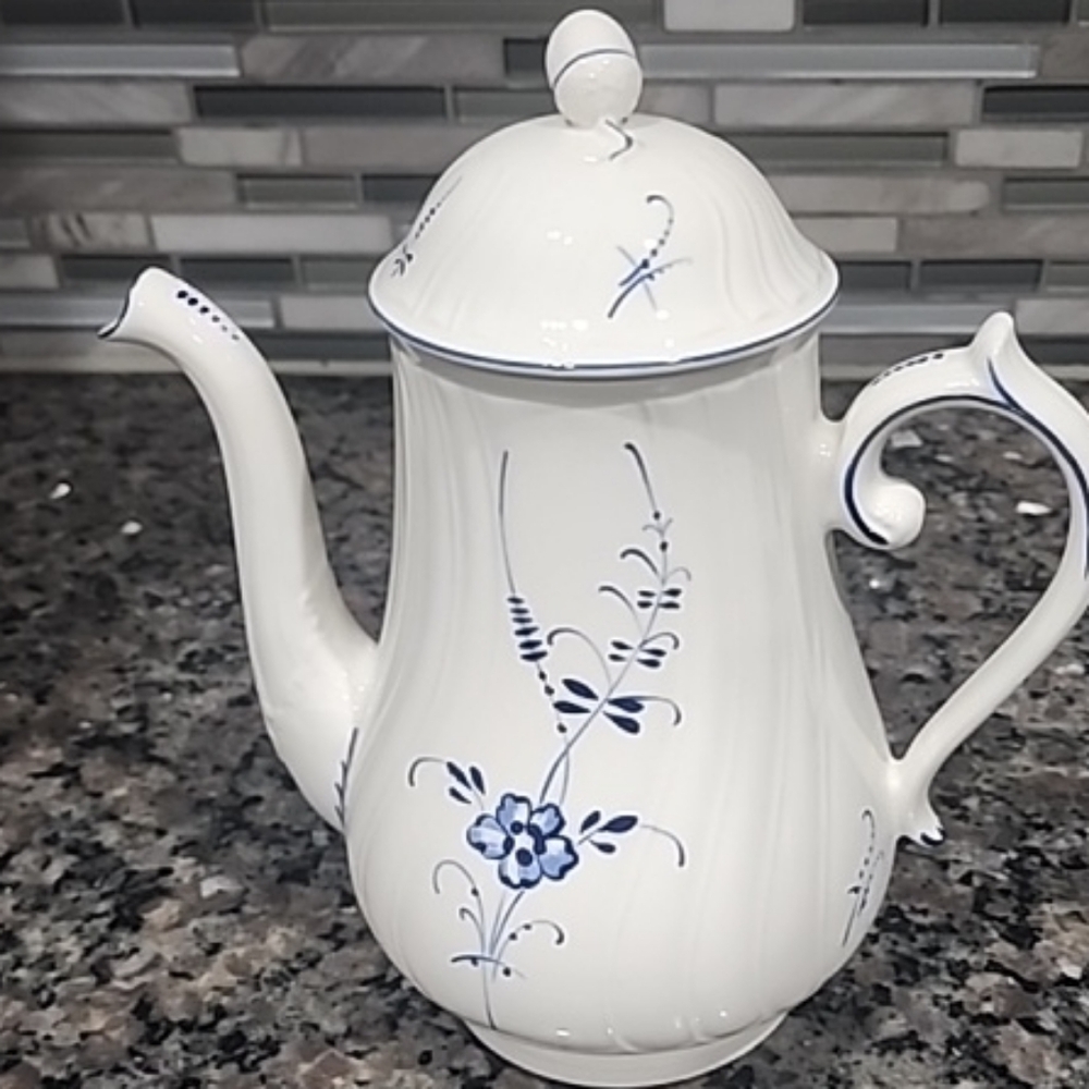 Coffee Pot-Villeroy & Boch Vieux Luxembourg Blue & White
